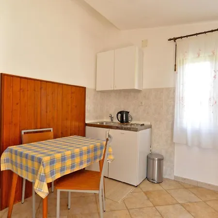 Fuer 2 Personen Ca 36 Qm In Pula-fondole, Istrien Istrische Riviera *